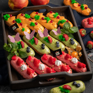 Набор эклеров «Яркость красок»