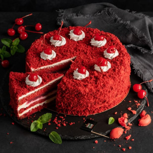 Торт «Красный Вельвет»