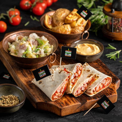 Готовый обед с Кесадильей